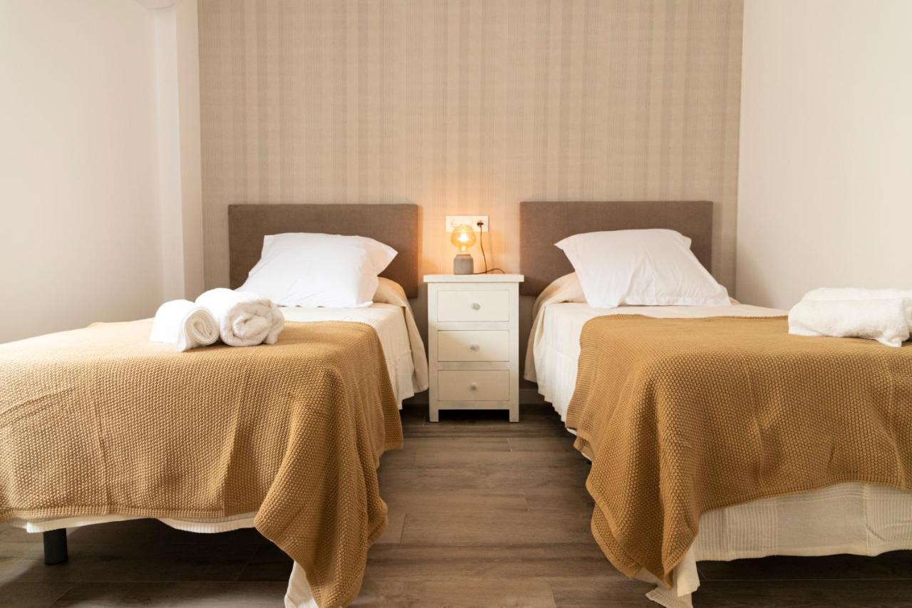 Apartamento Melina Arlu - Barrio Soho マラガ エクステリア 写真