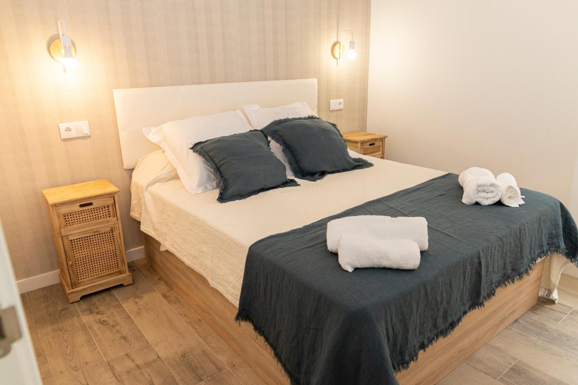 Apartamento Melina Arlu - Barrio Soho マラガ エクステリア 写真